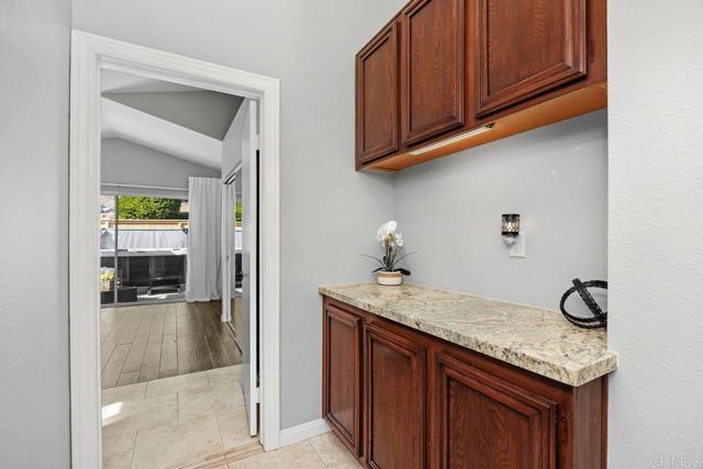 Detail Gallery Image 24 of 35 For 1745 Crystal Ridge Way, Vista,  CA 92081 - 2 Beds | 2 Baths