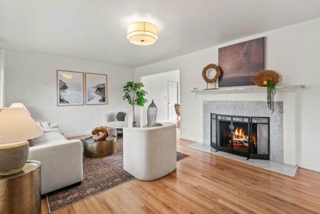3080 Eleanor Way, Santa Cruz CA: https://media.crmls.org/mediaz/f649d510-1e19-4d63-9740-ee9781149e85.jpg