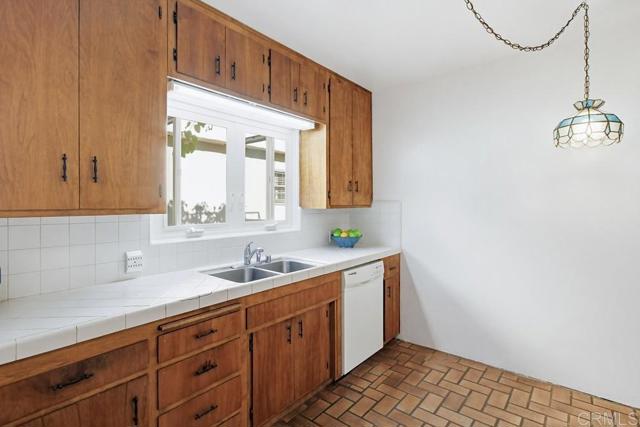 Detail Gallery Image 23 of 75 For 832 San Luis Rey, Coronado,  CA 92118 - 4 Beds | 3/1 Baths