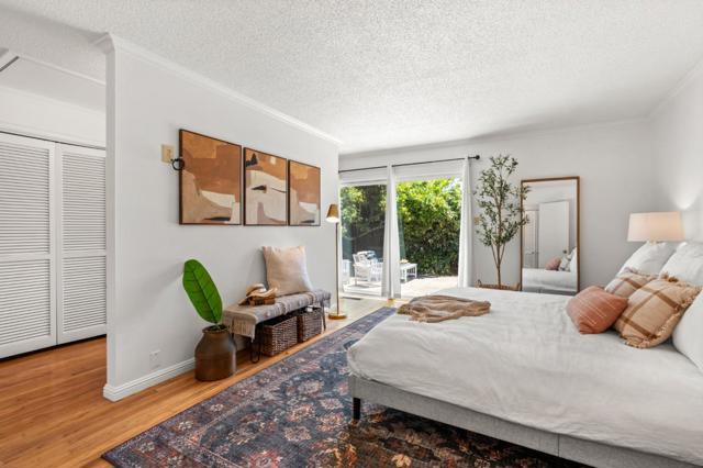 221 Segre Place, Santa Cruz CA: https://media.crmls.org/mediaz/f64db0e4-0a57-40af-9adf-573ae99a57db.jpg