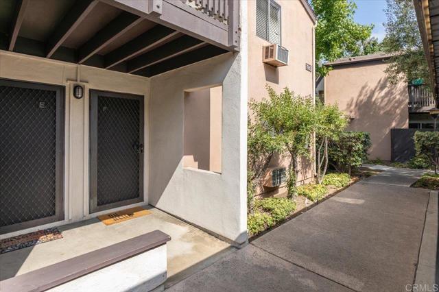 7980 Mission Center Court, San Diego CA: https://media.crmls.org/mediaz/f64df100-7607-4379-b818-f1cdac47cdf3.jpg