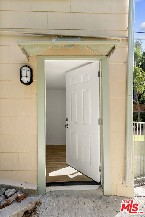 8824 Harratt Street photo 14