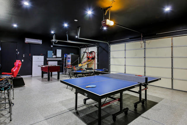 81107 Carefree Drive, Indio CA: https://media.crmls.org/mediaz/f650799b-cd4f-4416-a979-499548b0a6e6.jpg