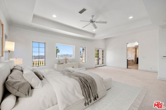 16718 Via Pacifica, Pacific Palisades CA: https://media.crmls.org/mediaz/f6512ca2-29df-474e-a6fd-a02f8a759092.jpg