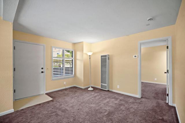 820 Casanova Avenue, Monterey CA: https://media.crmls.org/mediaz/f65192bf-e2d4-4ec7-a6e5-3c539981bd5c.jpg