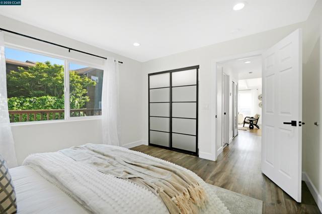 5929 Harbor View Ave, San Pablo CA: https://media.crmls.org/mediaz/f651a903-fea9-499d-a3b7-06d414cb8475.jpg
