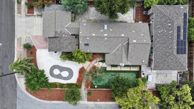 20393 Zorka Avenue, Saratoga CA: https://media.crmls.org/mediaz/f651cef1-0ad1-4af2-b7eb-94211775c6bf.jpg