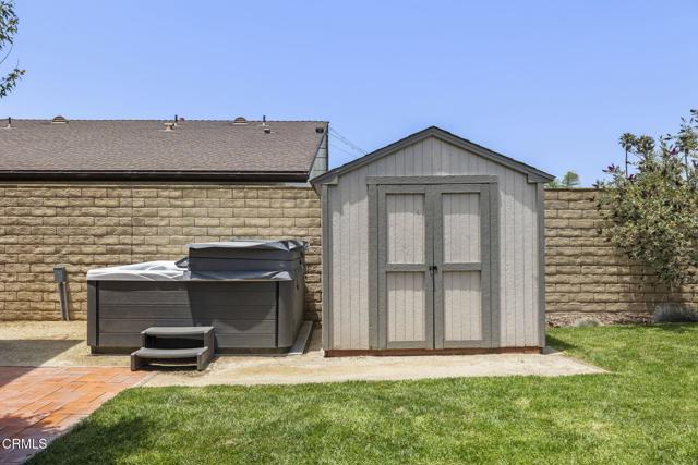3051 Ketch Place, Oxnard CA: https://media.crmls.org/mediaz/f6532d9f-0c9f-4154-aaf8-5bd9ca9b36bc.jpg
