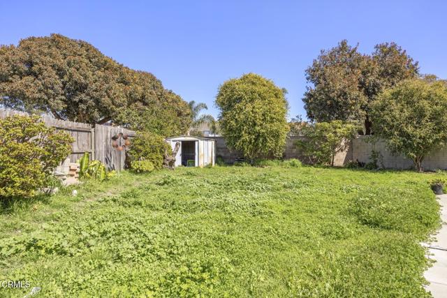 111 Carlisle Court, Oxnard CA: https://media.crmls.org/mediaz/f6552cb7-028a-45f5-8a8f-218b0ccde20c.jpg