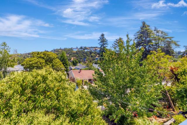 124 Beverly Drive, San Carlos CA: https://media.crmls.org/mediaz/f6554c99-b0a6-4834-9333-bacd50621307.jpg
