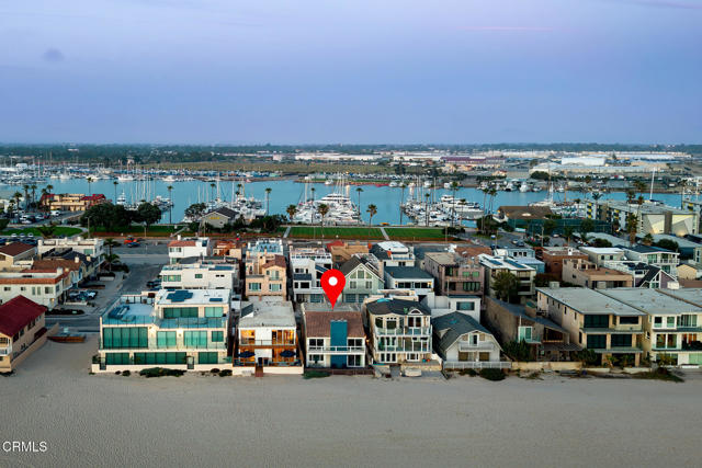 Detail Gallery Image 5 of 36 For 3371 Ocean Dr, Oxnard,  CA 93035 - 4 Beds | 3 Baths