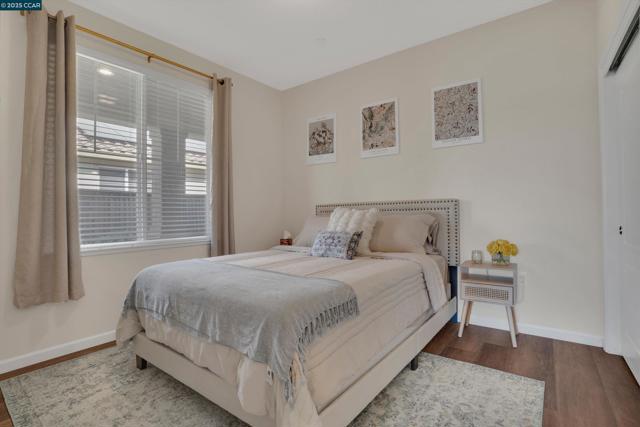 8275 Brookhaven Cir, Discovery Bay CA: https://media.crmls.org/mediaz/f6559f46-9155-43c2-9d11-898e98bacb06.jpg
