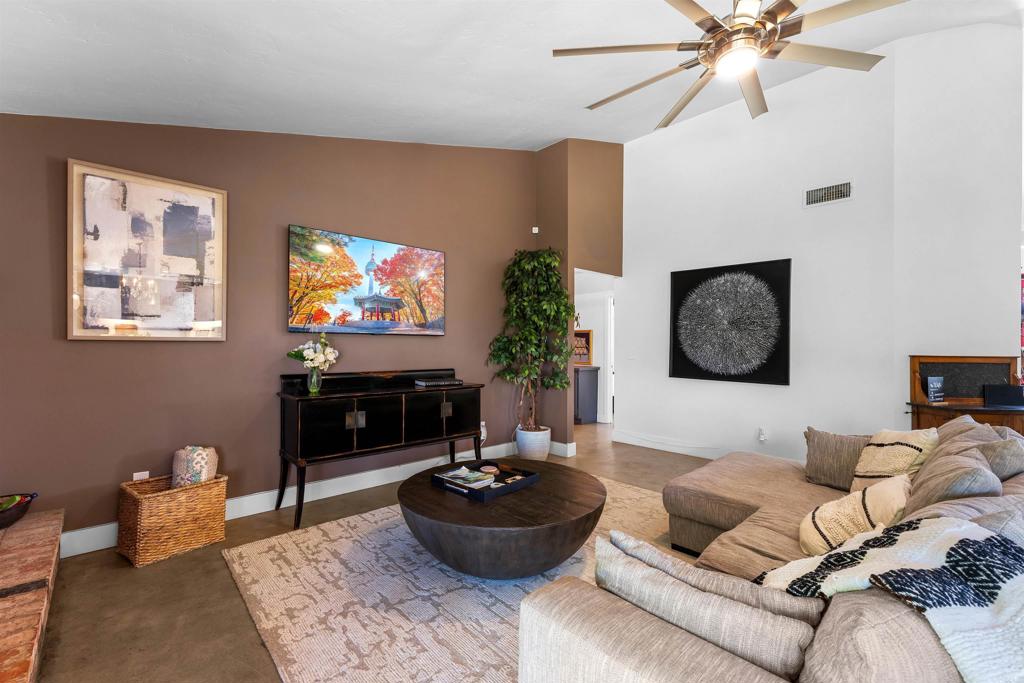 1717 Birchwood - photo 19