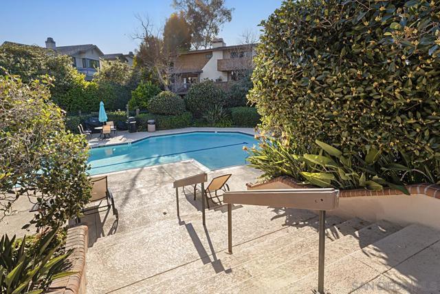 8840 Villa La Jolla, La Jolla, California 92037, 2 Bedrooms Bedrooms, ,2 BathroomsBathrooms,Condominium,For Sale,Villa La Jolla,250020212SD