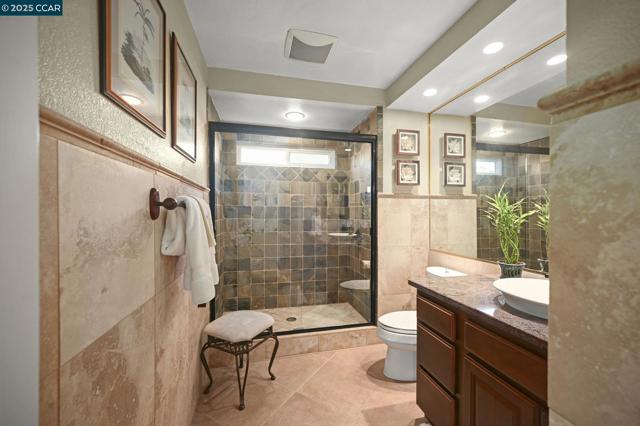 635 Canyon Crest Rd. E., San Ramon CA: https://media.crmls.org/mediaz/f6598842-18c2-4d22-b42f-ee77aca7b5c0.jpg
