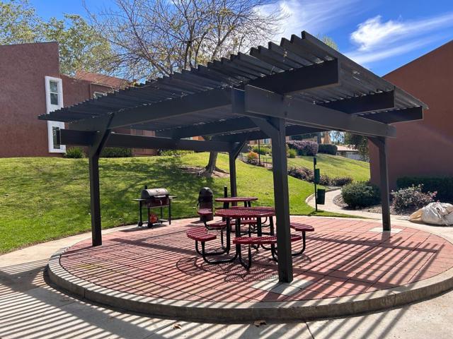 Detail Gallery Image 39 of 46 For 17159 W Bernardo Dr #103,  San Diego,  CA 92127 - 2 Beds | 2 Baths