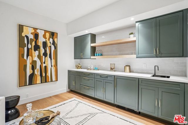 4034 Coolidge Avenue, Culver City CA: https://media.crmls.org/mediaz/f65b3003-a844-471d-a01e-c80d02b46efa.jpg