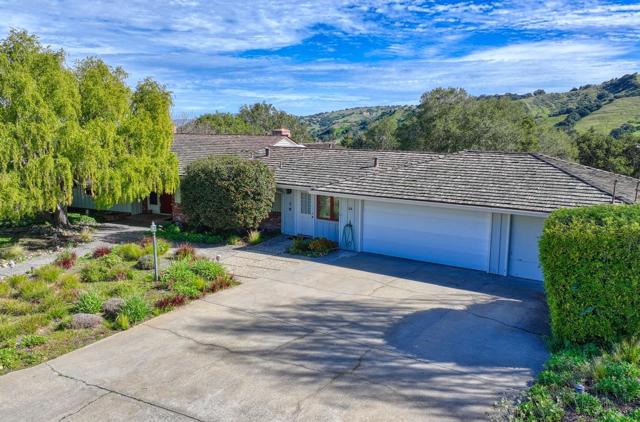 12 Mesa Del Sol, Salinas CA: https://media.crmls.org/mediaz/f65b998e-3c4a-468e-a88b-64279ce68a5d.jpg