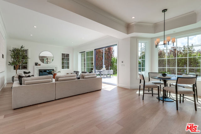Drew Fenton | 427 N Bundy Drive Los Angeles CA | MLS: 7182819