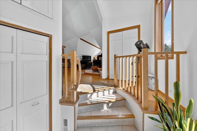 5224 Twin Falls Road, Morgan Hill CA: https://media.crmls.org/mediaz/f65c1ad2-6d29-46c4-b652-7802d814981c.jpg