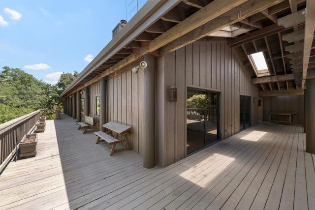 14449 Liddicoat Circle, Los Altos Hills CA: https://media.crmls.org/mediaz/f65f62c3-7b6f-442b-b928-7da420d40b36.jpg