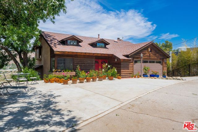 10059 RIVKIND Lane photo 3