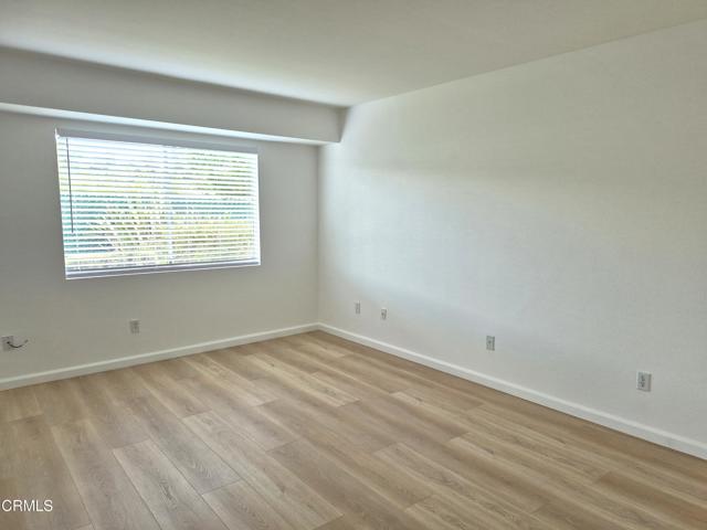 Detail Gallery Image 15 of 55 For 3225 Village 3, Camarillo,  CA 93012 - 2 Beds | 2 Baths