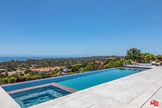 6156 Zumirez Drive, Malibu CA: https://media.crmls.org/mediaz/f663ac41-8945-4d6e-a6d0-9b5c4e60afd2.jpg