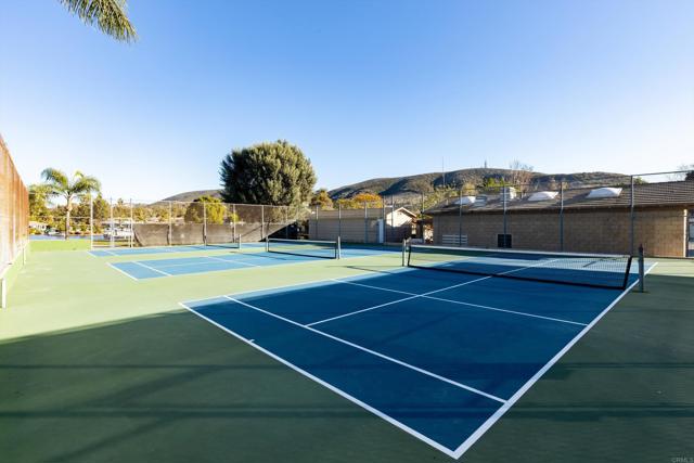 Detail Gallery Image 41 of 52 For 1304 San Julian Dr, San Marcos,  CA 92078 - 3 Beds | 2 Baths