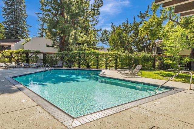 999 W Evelyn Terrace, Sunnyvale CA: https://media.crmls.org/mediaz/f66707c5-11bb-4fdc-9ece-35a78a5466df.jpg