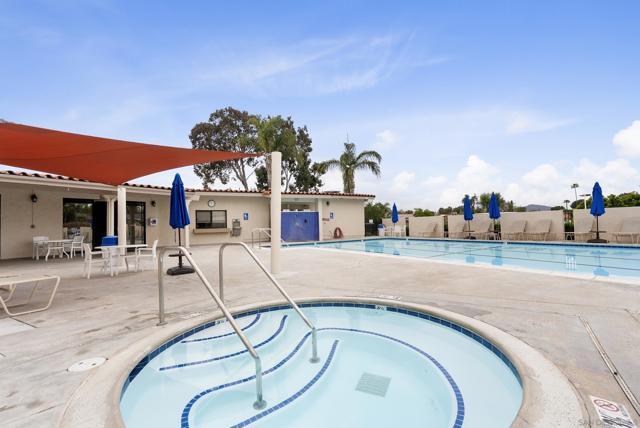 17489 Carnton Way, San Diego CA: https://media.crmls.org/mediaz/f669bcbe-0bb2-4bda-9b3d-b216994c54d8.jpg