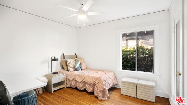 6155 Poppy Peak Drive, Los Angeles CA: https://media.crmls.org/mediaz/f66a1802-60a7-4234-a910-8eae5ad70312.jpg