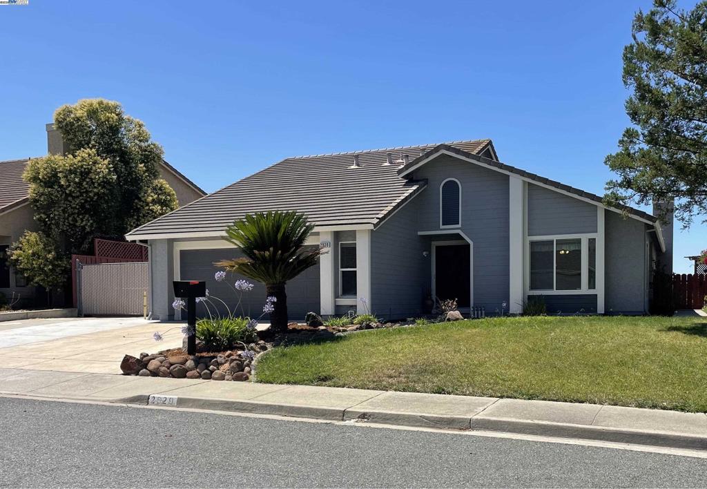 2929 Bluebonnet Ct