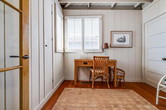 749 Las Olas Drive, Aptos CA: https://media.crmls.org/mediaz/f66b5485-fb7c-4e0d-bcab-cc91c0d4e121.jpg
