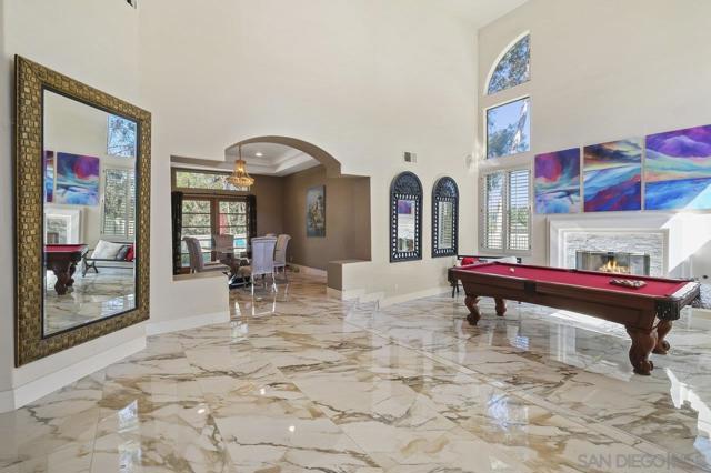 10405 White Birch Dr, San Diego CA: https://media.crmls.org/mediaz/f66b887e-aeb4-48ad-8e0e-5e7f8dda54f4.jpg