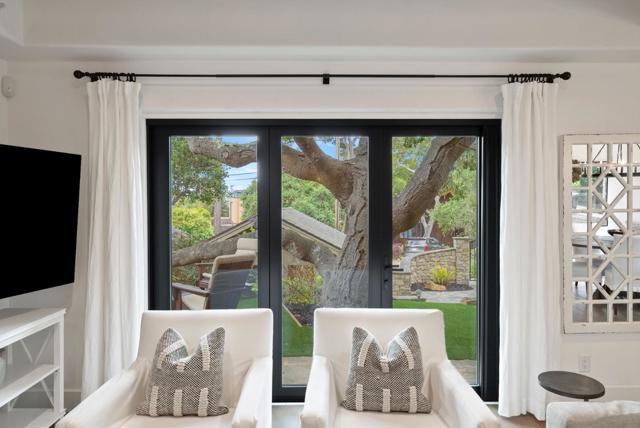 5 NE of 4th on Lopez, Carmel CA: https://media.crmls.org/mediaz/f66c18e2-e7eb-40cf-bbf1-93c70f5cc169.jpg