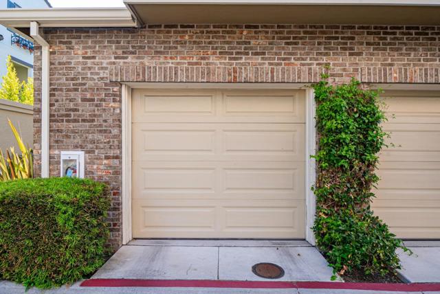 1035 Scotia Terrace, Sunnyvale CA: https://media.crmls.org/mediaz/f66ce927-99e4-4cdd-8594-39bdb957f069.jpg