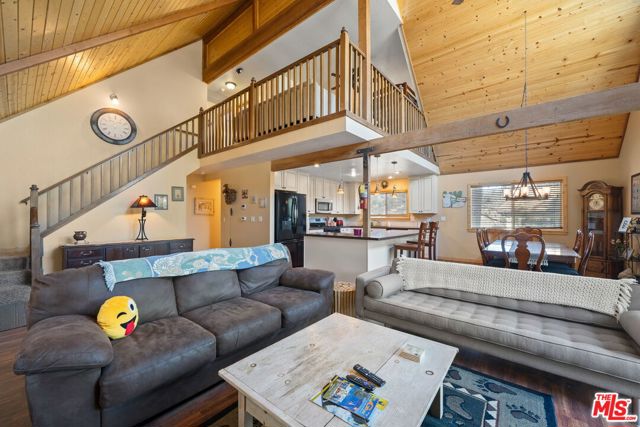 1037 H Lane, Big Bear City CA: https://media.crmls.org/mediaz/f66ddea2-7ecc-46e1-8b57-089f510e1f80.jpg