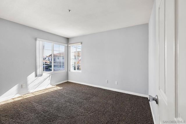 Image 10 of 28 For 1202 Donax 8