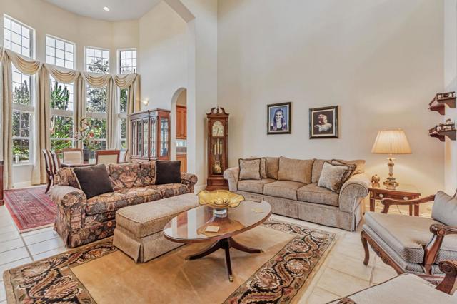 1152 Little River Drive, Hollister CA: https://media.crmls.org/mediaz/f66f1ad0-4029-4032-8885-8eac9f04c73b.jpg