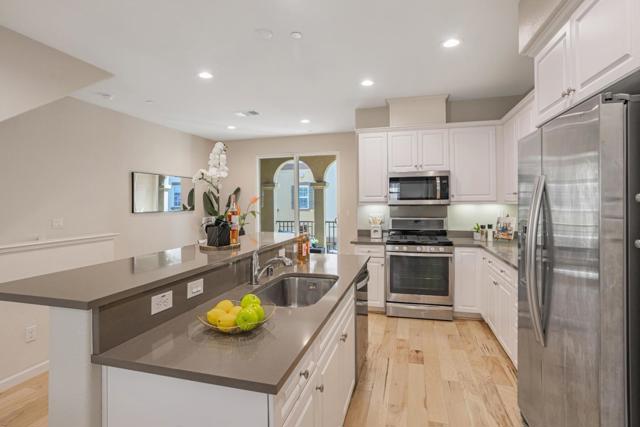 1135 Genco Terrace, San Jose CA: https://media.crmls.org/mediaz/f66f2456-694b-4080-abbe-9f6a24a6e7c4.jpg
