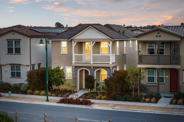 2975 Denali Drive, Marina CA: https://media.crmls.org/mediaz/f66ff888-fd73-412f-a195-11c69da0ce42.jpg