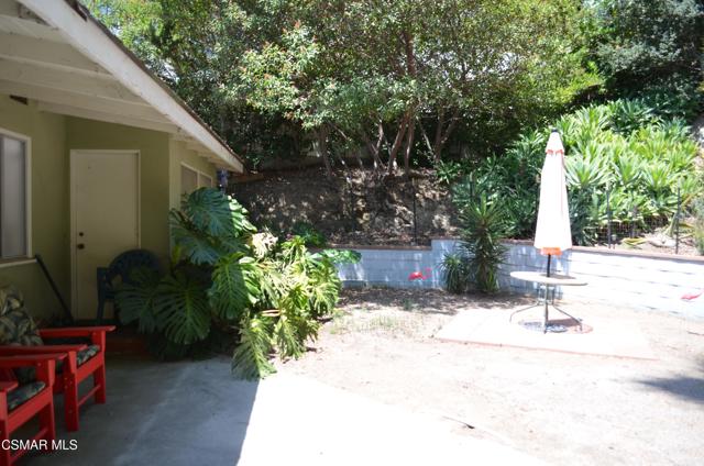550 Arch Place, Glendale CA: https://media.crmls.org/mediaz/f6722c8c-c417-4dcf-89a7-c0e044dcfa36.jpg