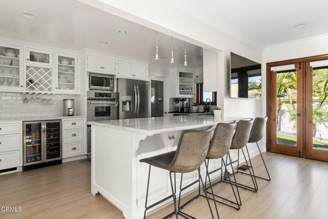 404 Rosemont Boulevard, San Gabriel CA: https://media.crmls.org/mediaz/f6729c46-ee31-4d27-a771-31e8ef9ba0de.jpg