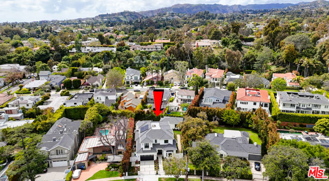 Drew Fenton | 427 N Bundy Drive Los Angeles CA | MLS: 7182819