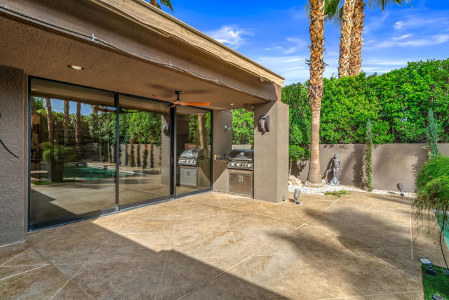 79200 Jack Rabbit Trail, La Quinta CA: https://media.crmls.org/mediaz/f6731b4a-2133-4700-b20d-8fcbeeae7b3a.jpg