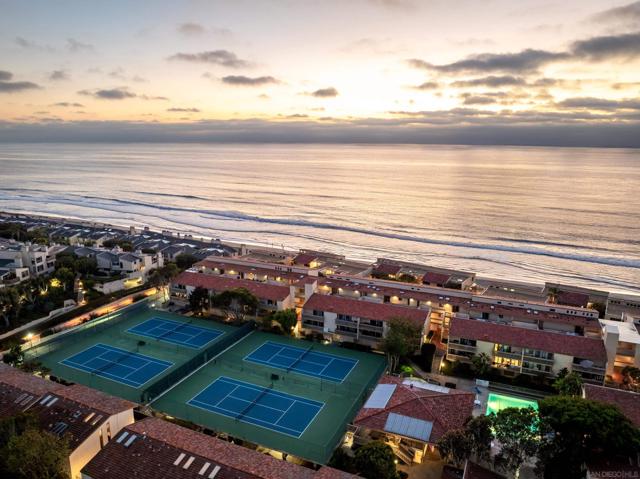 429 S Sierra Ave, Solana Beach CA: https://media.crmls.org/mediaz/f673956a-7416-49f3-9e03-e44f54dd95b2.jpg