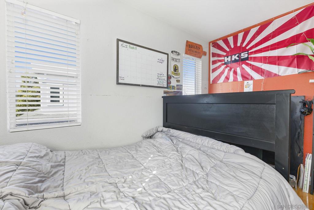 3549 Shoreline Bluff Lane - photo 20