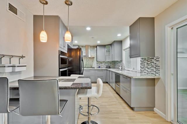 5179 Pebbletree Court, San Jose CA: https://media.crmls.org/mediaz/f6742d99-96b0-4360-b0d0-eb8dc93e3426.jpg