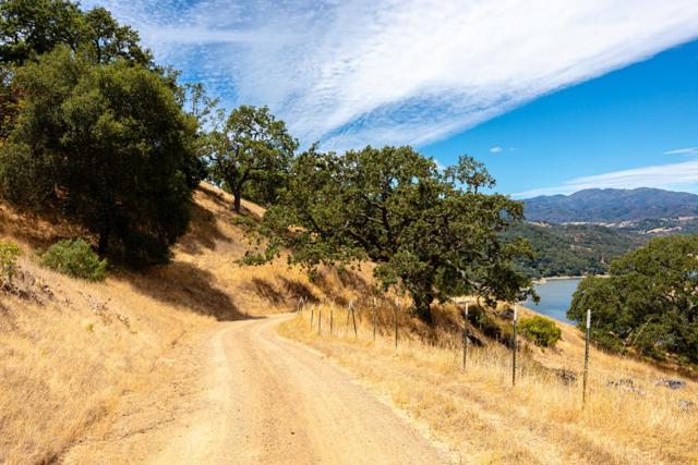 0 Oak Glen Avenue, Morgan Hill CA: https://media.crmls.org/mediaz/f6757197-924d-4c64-8837-427205c2a831.jpg